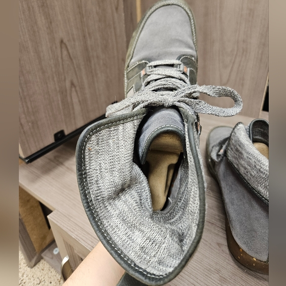 Chaco Barbary Castle Rock Chukka Boots Leather Women's Size 11 Gray Olive Green - Picture 7 of 13